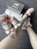 New Balance 9060 - Branco/Cinza